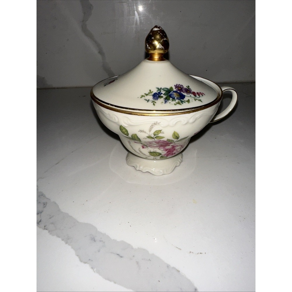 Rosenthal‎ pompadour germany porcelain Rose Gold Tea Cup With Lid